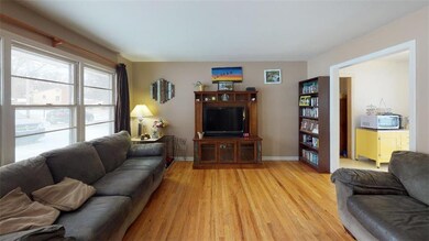 5233 Barton Dr, Shawnee, KS 66203 - photo 5