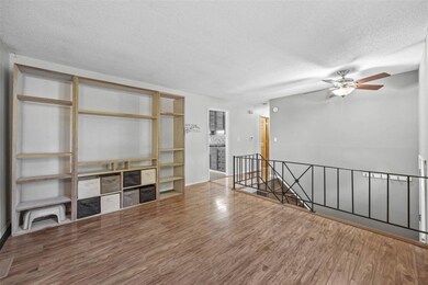 3139 Stratford Ln SW, Cedar Rapids, IA 52404 - photo 4