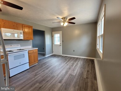 2116 First St, Middletown, VA 22645 - photo 6