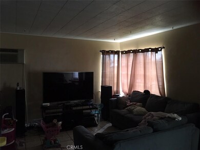 4238 W 105th St, Inglewood, CA 90304 - photo 2