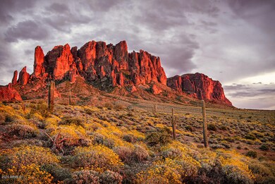 Superstition Mountains