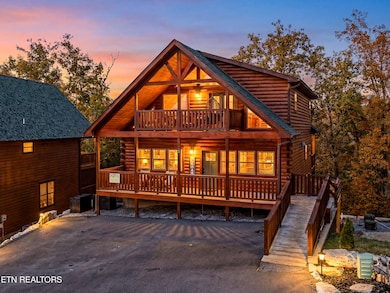 686 Stockton Dr, Sevierville, TN 37876 - photo 4