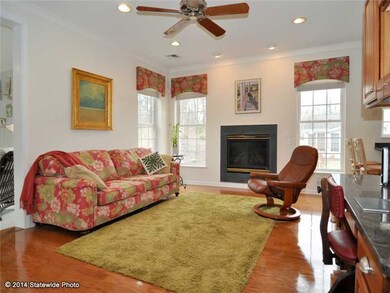 19 Cambridge Cir unit 53, Smithfield, RI 02917 - photo 5