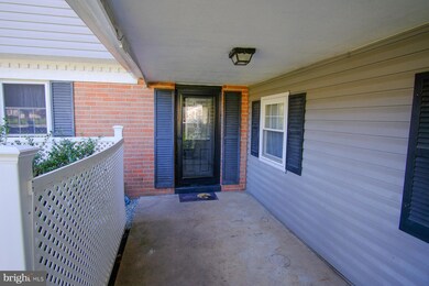 1518 Peach Tree Ln, Hatfield, PA 19440 - photo 4