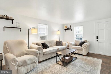 704 Square St, Mount Joy, PA 17552 - photo 6