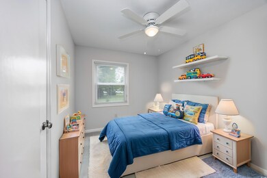 Guest bedroom