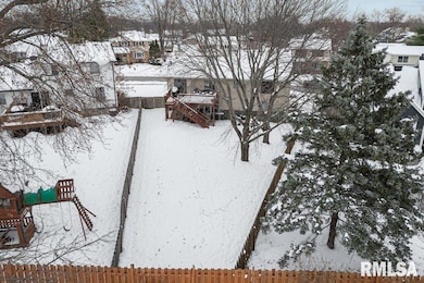 4545 Aspen Hills Cir, Bettendorf, IA 52722 - photo 6