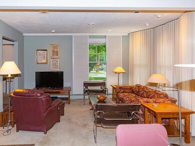 Living Room full view 1
