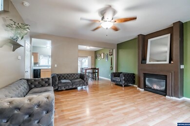 1624 S 6th St, Independence, OR 97351 - photo 4