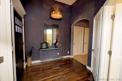 905 W Urbana St, Broken Arrow, OK 74012 - photo 2