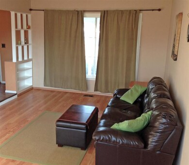 1422 Pine Valley Blvd, Ann Arbor, MI 48104 - photo 3