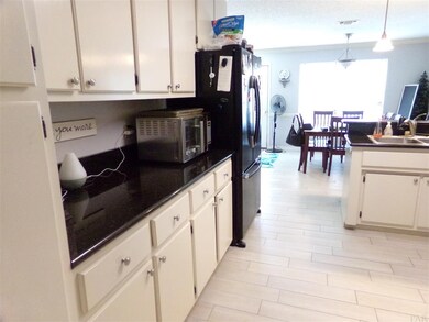 2703 Woodbreeze Dr, Cantonment, FL 32533 - photo 7