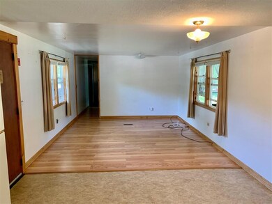 10 Willow Ct, Winchester, NH 03470 - photo 5