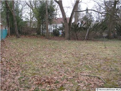 17 Elizabeth Pkwy, Eatontown, NJ 07724 - photo 3