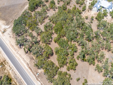 680 Annabelle Ave, Bulverde, TX 78163 - photo 7