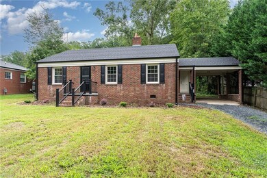 110 Sunrise Ave, Asheboro, NC 27203 - photo 3