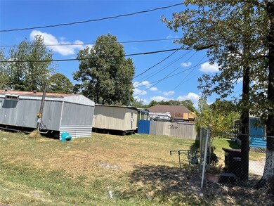 647 Frankie St, Houston, TX 77015 - photo 5