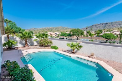 Pool and Views