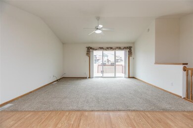 3617 Banar Dr SW, Cedar Rapids, IA 52404 - photo 4