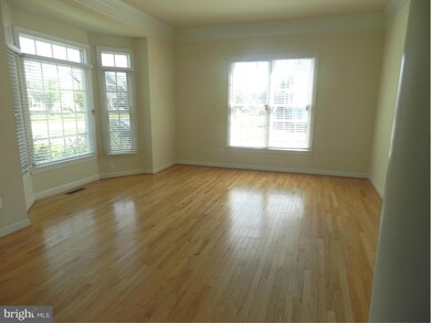 22067 Auction Barn Dr, Ashburn, VA 20148 - photo 3