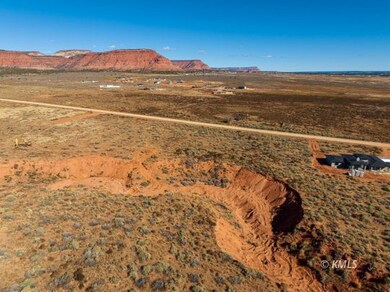 1950 Lost Spring Dr, Kanab, UT 84741 - photo 4