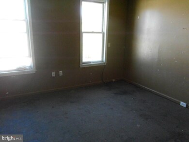 1378 Whitman Ave, Camden, NJ 08104 - photo 3