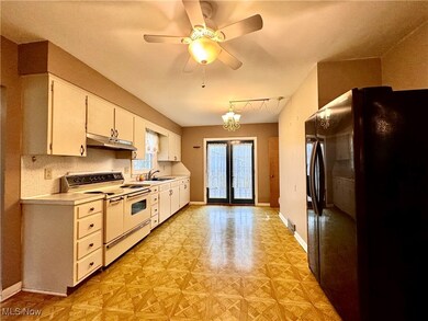 2824 Tallmadge Rd, Ravenna, OH 44266 - photo 3