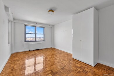 Silver Towers unit 2404, Kew Gardens, NY 11415 - photo 6