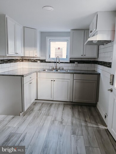 510 W 7th St, Laurel, DE 19956 - photo 2