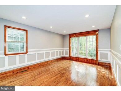 316 Whitman Dr, Blackwood, NJ 08012 - photo 6