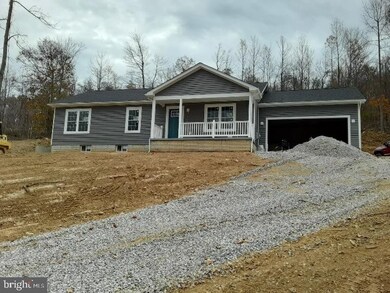 499 Warner Ln, Hedgesville, WV 25427 - photo 4