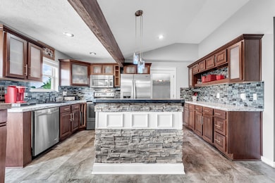 1108 E Lily Dr, Ozark, MO 65721 - photo 4