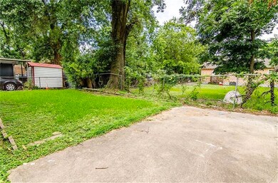 4209 Sayers St, Houston, TX 77026 - photo 3