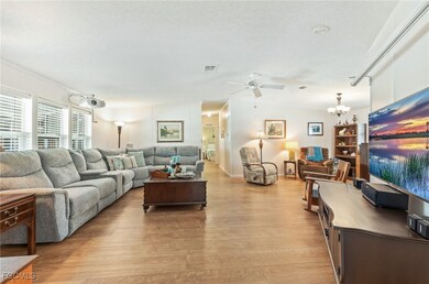 10 Garden Dr, Fort Myers, FL 33908 - photo 5