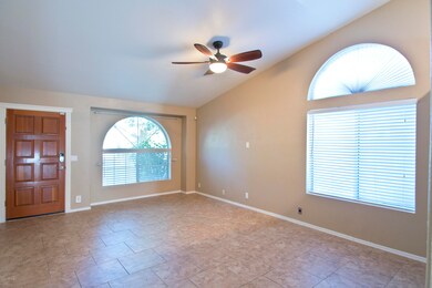 681 W Fairview St, Chandler, AZ 85225 - photo 5