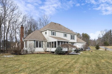 17 Jenny Dr, Goffstown, NH 03045 - photo 4