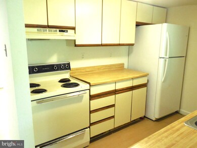 427 Strathaven Ct, Newark, DE 19702 - photo 4