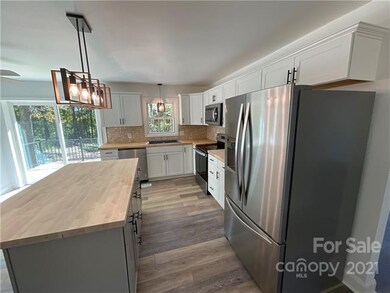 153 Valentine Dr, Shelby, NC 28152 - photo 5