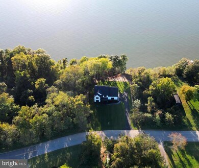 12255 Potomac View Dr, Newburg, MD 20664 - photo 3