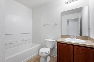 11863 Alexandra Dr, Jacksonville, FL 32218 - photo 7