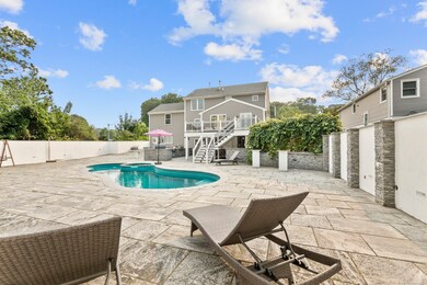 547 Laurel St, East Haven, CT 06512 - photo 4