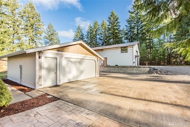 12048 Hobby St SE, Yelm, WA 98597 - photo 4