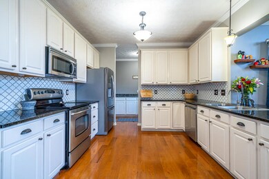 1536 Chardin Ct, Fairborn, OH 45324 - photo 3