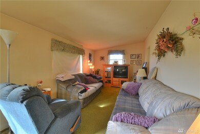 641 E Axton Rd, Bellingham, WA 98226 - photo 5