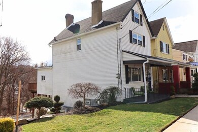 413 Augusta St, Pittsburgh, PA 15211 - photo 2