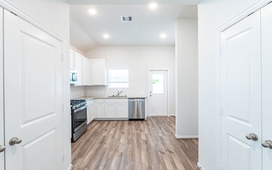 1106 Bending Trail Ln, Tomball, TX 77375 - photo 6