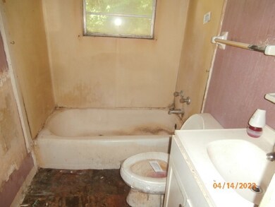 402 Williams St, Albany, GA 31705 - photo 5