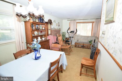 418 Hillsmere Dr, Annapolis, MD 21403 - photo 6