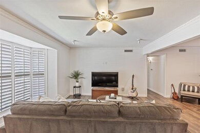 4705 Skillman St unit C, Dallas, TX 75206 - photo 6