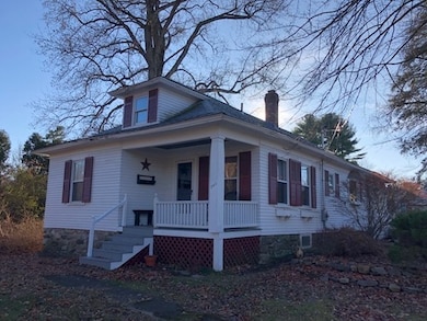 342 Pelham St, Methuen, MA 01844 - photo 3